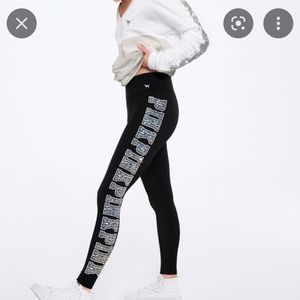 SOLD VS PINK yoga leggings